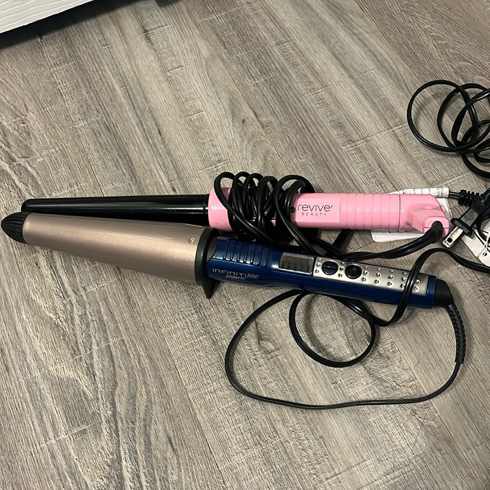 2 wand curling irons